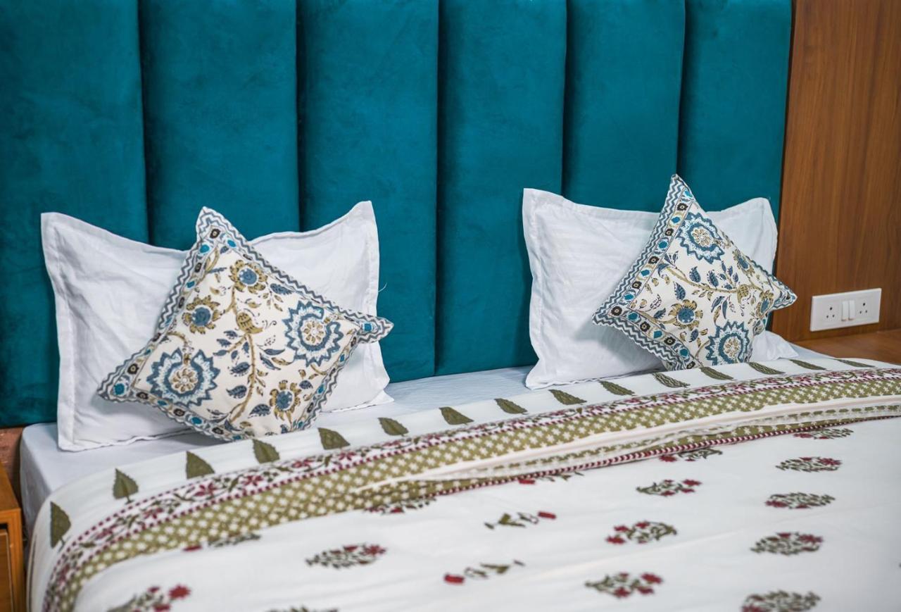 The Vinayak By Le Pension Stays Rishīkesh Екстериор снимка